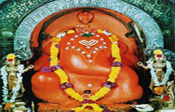 Pleasurable 2 Days Ozar, Lenyadri, Siddhatek and Theur Trip Package