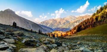 5 Days 4 Nights Kashmir Mountain Trip Package
