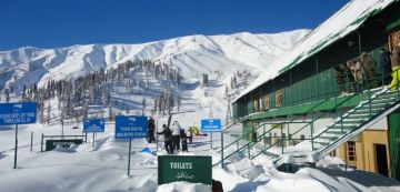 5 Days 4 Nights Kashmir Mountain Trip Package