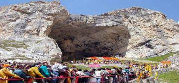 Family Getaway 4 Days Amarnath Tour Package