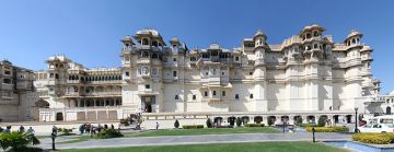 Amazing 3 Days UDAIPUR Tour Package by sonariya trips