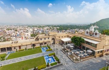 Magical 5 Days 4 Nights Udaipur with MountAbu Tour Package