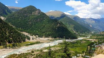 Family Getaway 7 Days 6 Nights Sangla Weekend Getaways Holiday Package