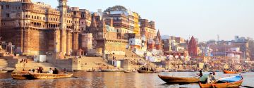 Heart-warming 7 Days 6 Nights New Delhi, Jaipur, Agra with Varanasi Tour Package