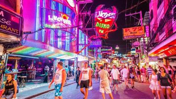 2 Days 1 Night Bangkok and Pattaya Romantic Holiday Package
