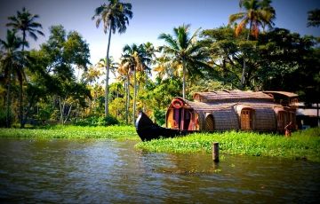 Magical 7 Days 6 Nights Alappuzha Romantic Trip Package