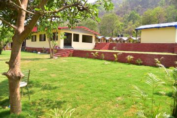 Beautiful 2 Days Rishikesh Religious Vacation Package