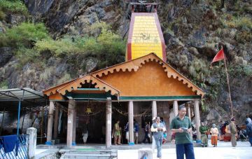 Heart-warming Chardham Tour Package for 11 Days 10 Nights from Haridwar