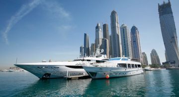 Heart-warming 5 Days 4 Nights Dubai Tour Package by HelloTravel In-House Experts