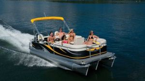 Pontoon Boat Rentals On The Chicago River