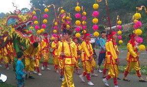 Phu Giay Festival
