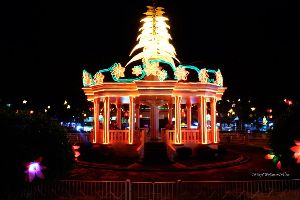 Iwag Christmas Lights Festival