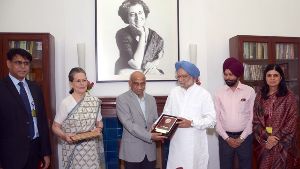Indira Gandhi Award For International Peace, Disarmament & Development
