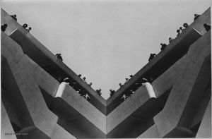 Edith Tudor Hart, The Bauhaus And Isokon