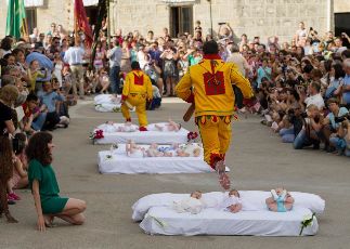 Baby Jumping Festival