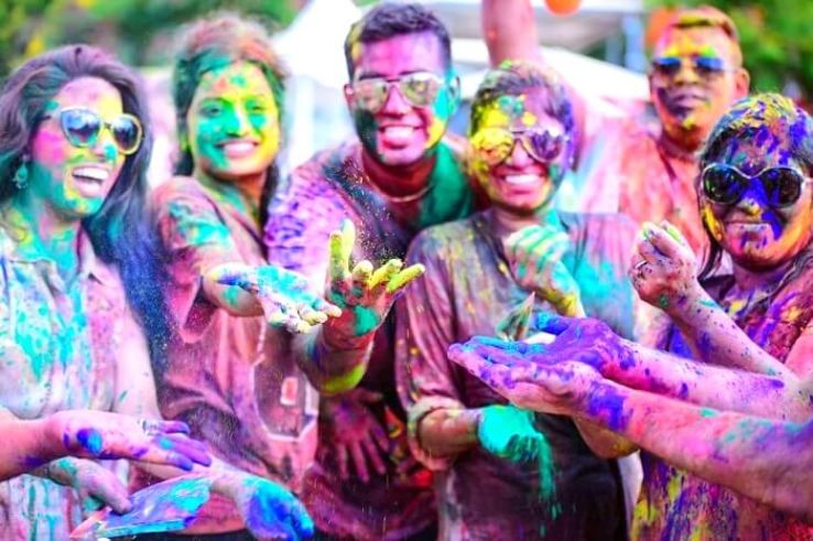 holi celebration in resort near mumbai
