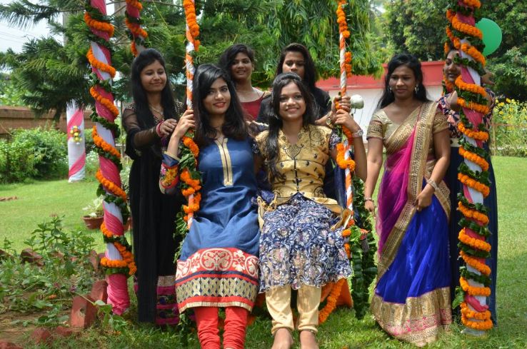 Raja Parba 19 In Photos Fair Festival When Is Raja Parba 19 Hellotravel Raja Parba 19 In Photos Fair Festival When Is Raja Parba 19 Hellotravel