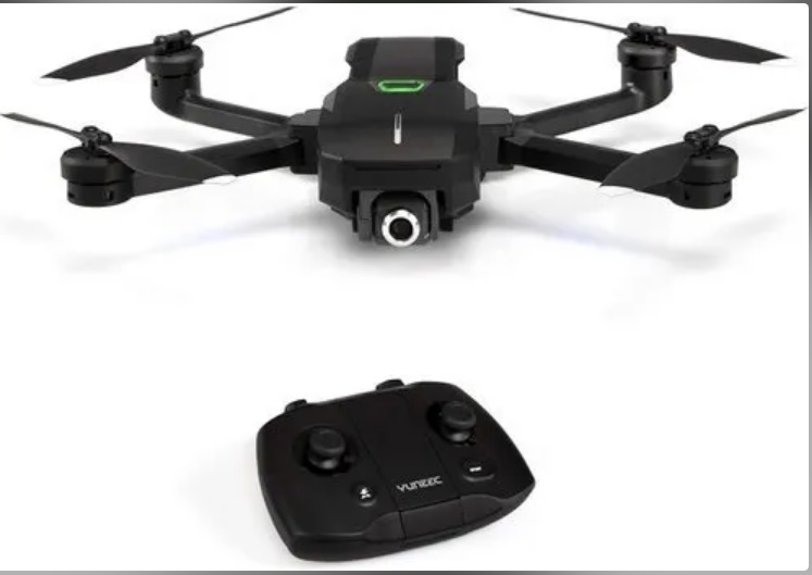 Mantis Q – Robust Travel Drone with Voice Control