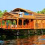 4 Bedroom Delux Houseboat