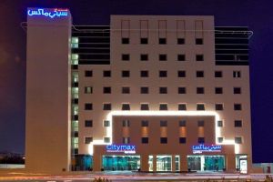 Discover Dubai: Luxury Unleashed Package