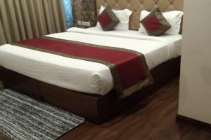 Ultimate 7 Days Varanasi Prayagraj Ayodhya Naimisharanya & Lucknow Tour