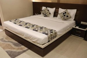 Ultimate 7 Days Varanasi Prayagraj Ayodhya Naimisharanya & Lucknow Tour