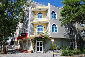 Experience 4 Days 3 Nights Hulhumale Tour Package by Zaha Travels