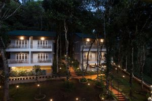 Kerala - Munnar, Thekkady, Alleppey with Jungle Lore