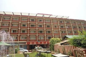 5 Days 4 Nights srinagar Tour Package by Tamjeed Tours And Travels