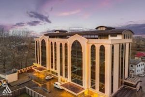 4 Nights 5 Days Kashmir Getaway Package  by VINAYAK TRAVELS PVT.LTD.