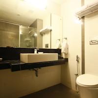 Theni – Salem Airport & Railway Station Pick-up & Drop