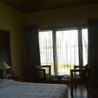 Book a 9 Nights 10 Days Kerala Package from Trivandrum and experience Munnar’s tea gardens, Thekkady wildlife, Alleppey houseboat, Kovalam beaches & Kanyakumari sunset. Perfect for families and couples