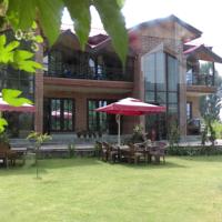 4 Days 3 Nights srinagar Tour Package by Rajas Holidays India Private Limited