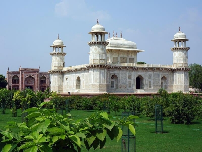 Agra