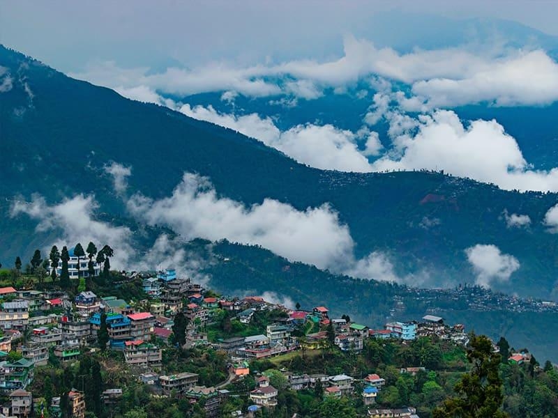 Best 3 Days Darjeeling, Gangtok and Bagdogra Tour Package