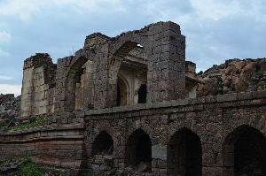 Adoni
