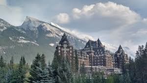 Magical 6 Days Banff, Banff To Lake Louise, Jasper and Jasper To Vancouver Trip Package