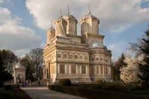 Curtea de Arges