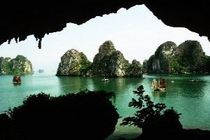 REAL VIETNAM 7D6N HANOI-HALONG-NINH BINH- QUANG PHU CAU - GOLDEN BRIDGE - HOI AN