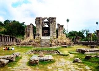 KASHMIR TO LEH 4 STAR PACKAGE