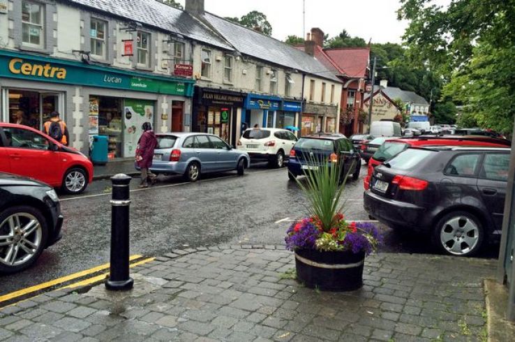 Great savings on hotels in Leixlip, Ireland online. Good Read hotel reviews and choose the best hotel deal for your stay. Set 12 km from Phoenix Park, Beechtree House offers a shared lounge, a garden and The family-run Lucan Spa Hotel is located on the N4, just off the M50, Prices drop the moment you sign up! The best available hotels & places to stay near Leixlip, Ireland