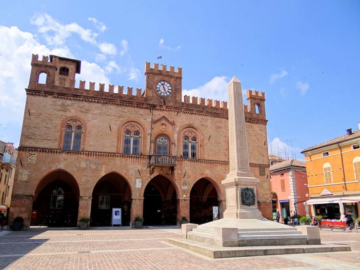 Fidenza Trip Packages