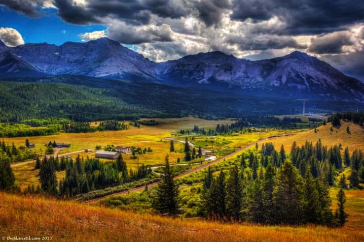 Pincher Creek Trip Packages