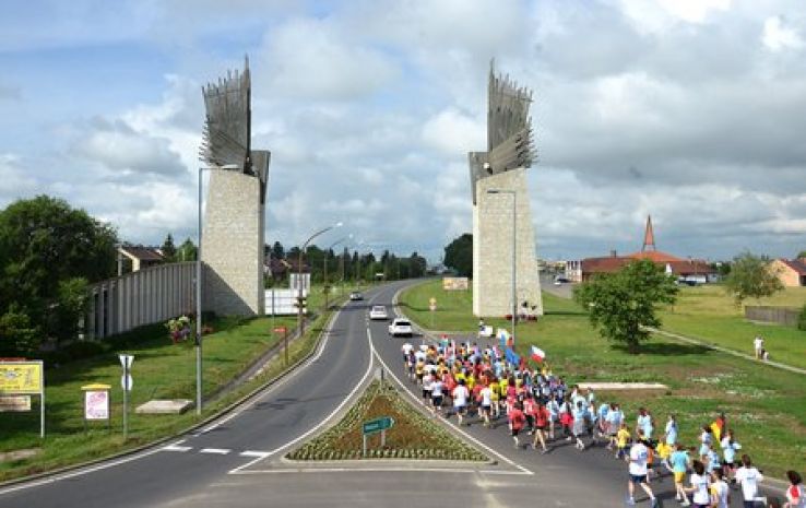 Putnok Trip Packages