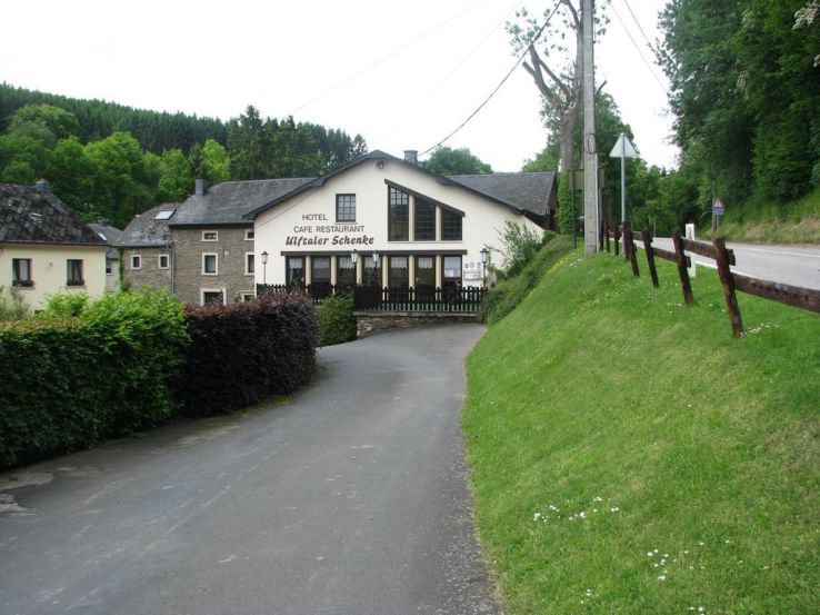 Burg Reuland Trip Packages
