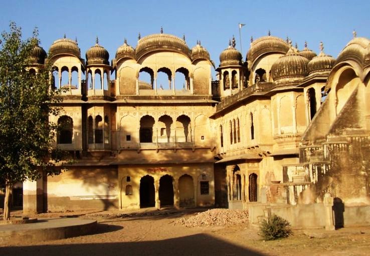 Nawalgarh Trip Packages