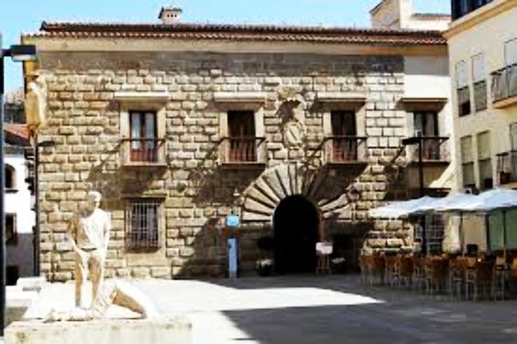 Plasencia Trip Packages