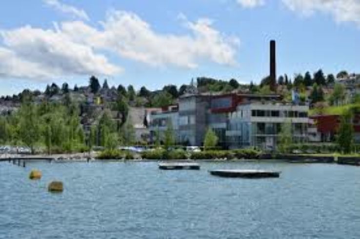 Ecstatic 3 Days 2 Nights Zurich Family Tour Package