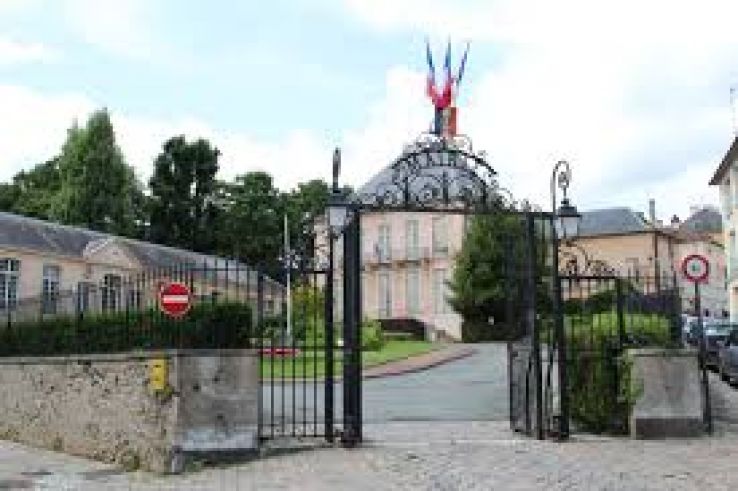 Marly le Roi Trip Packages