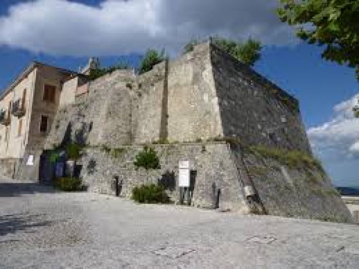 Civitella Messer Raimondo Trip Packages